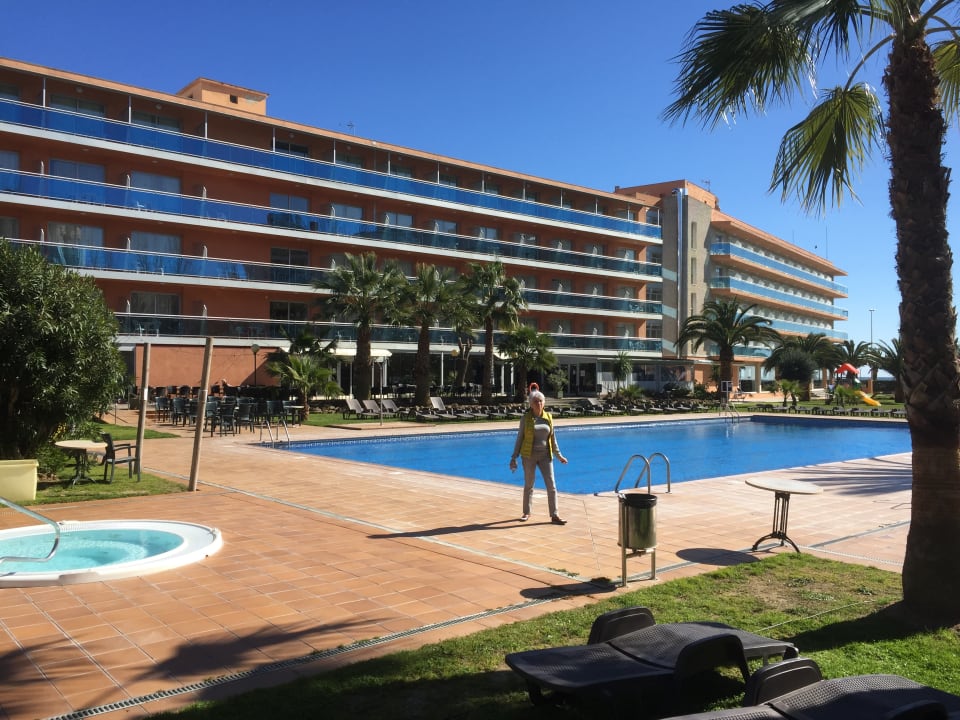 Außenansicht Hotel Surf Mar