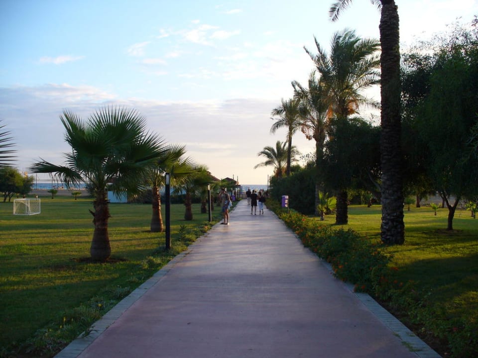 Weg zum Strand TUI KIDS CLUB Felicia Village