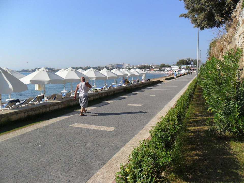 Strandpromenade Can Garden Beach