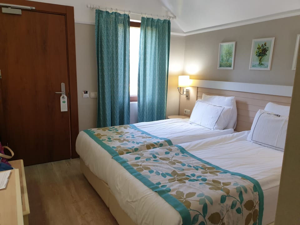 Zimmer Can Garden Beach