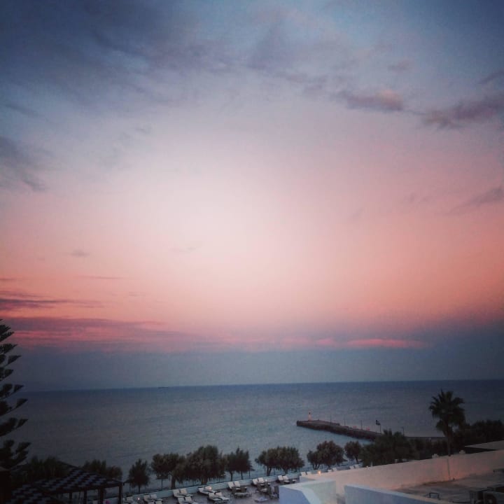 Sonnenuntergang TUI BLUE Oceanis Beach and Spa Resort