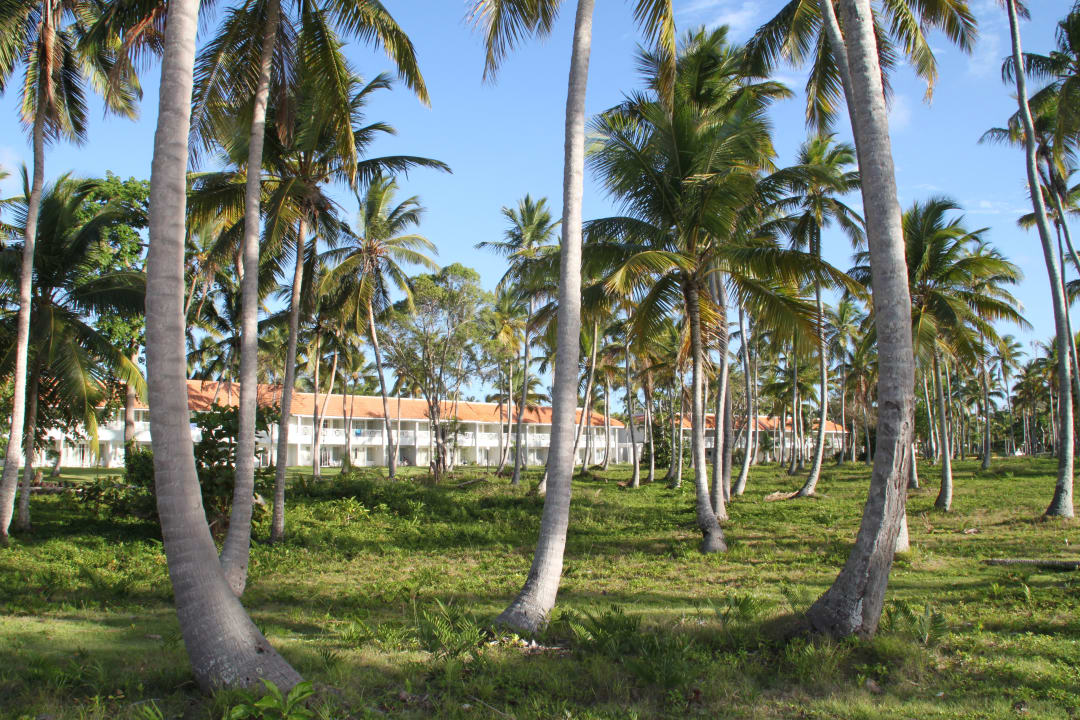 Außenansicht Wyndham Alltra Samana