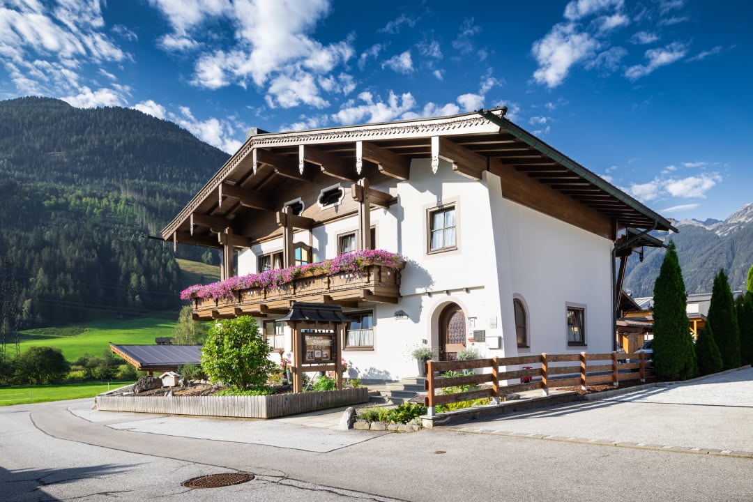 Außenansicht Gästehaus Stotter