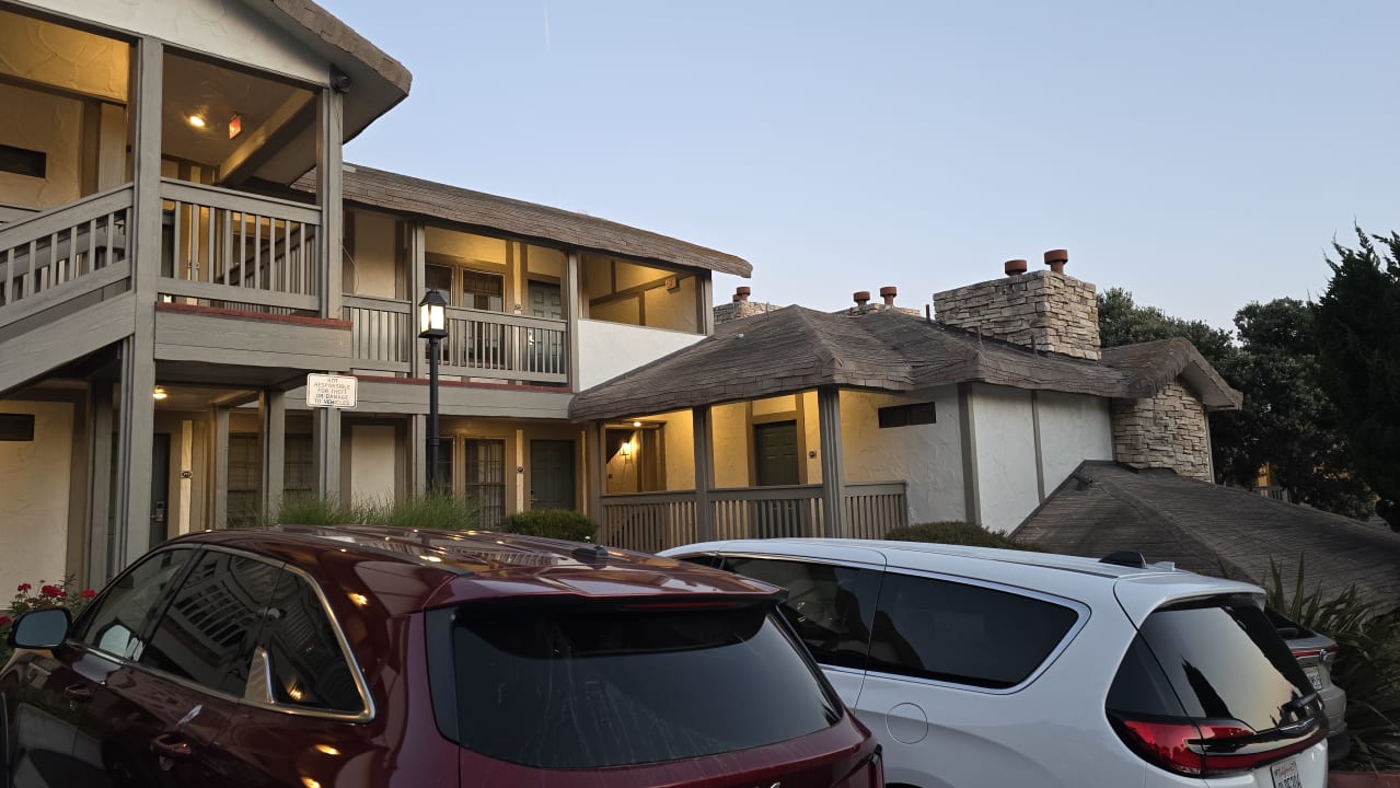 Außenansicht Hotel Cottage Inn By the Sea