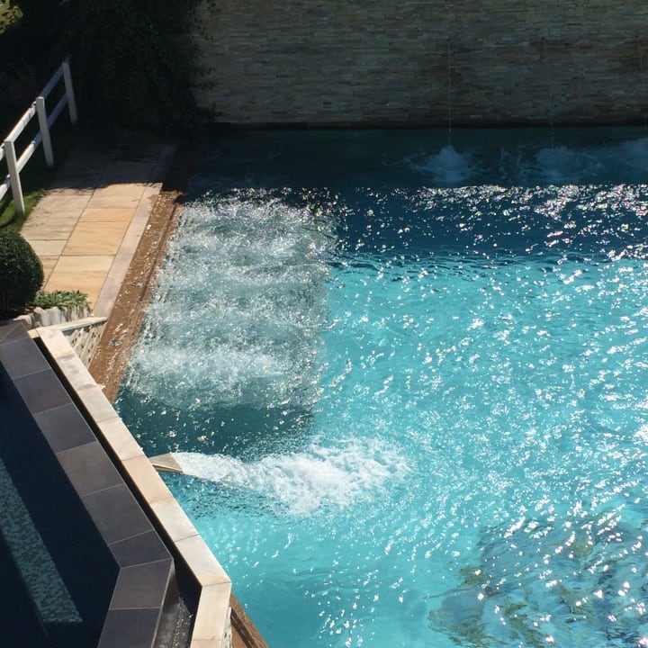 Pool Alpenresort Schwarz