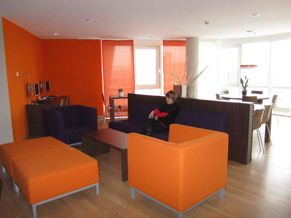 Lounge Arthotel ANA Hafen City