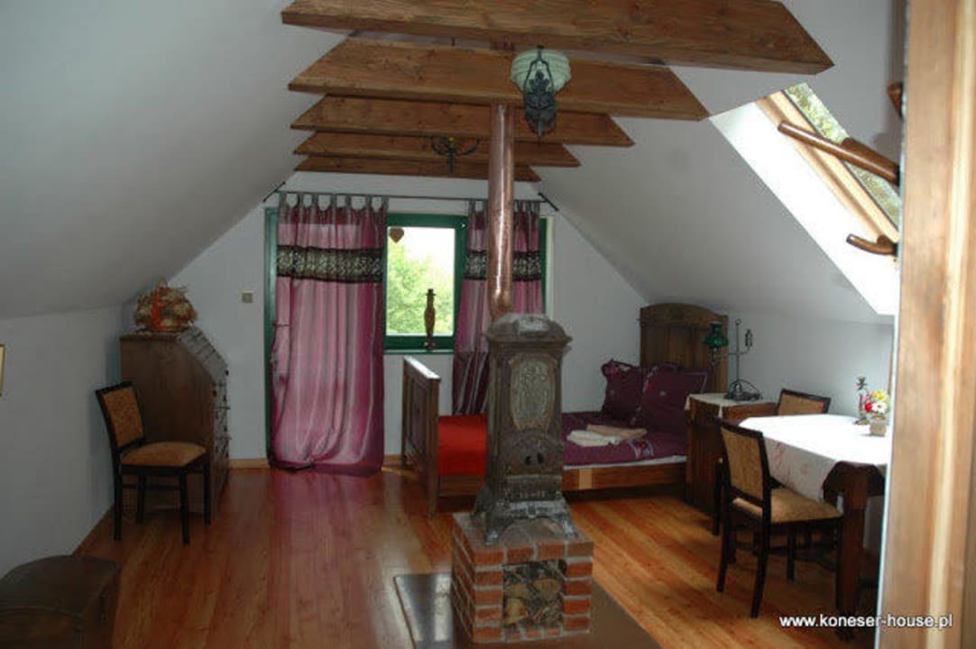 Pokój w domku modrzewiowym Guesthouses Domy Konesera