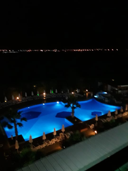 Außenansicht Dream World Aqua Hotel