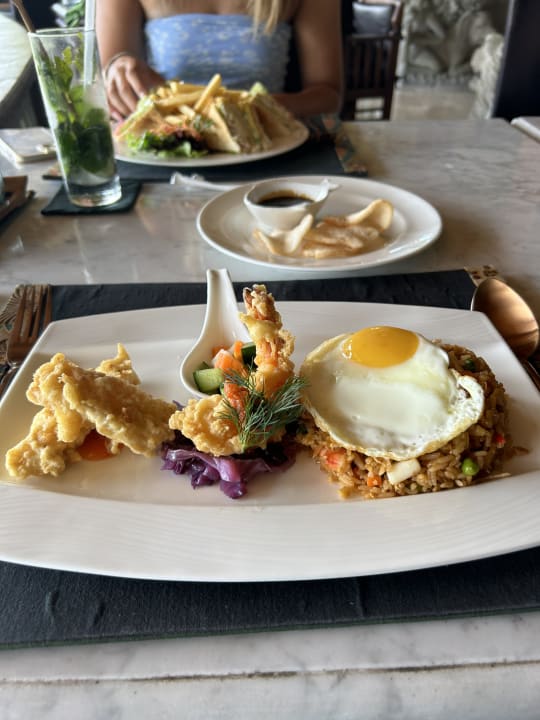 Gastro Hotel The Royal Pita Maha