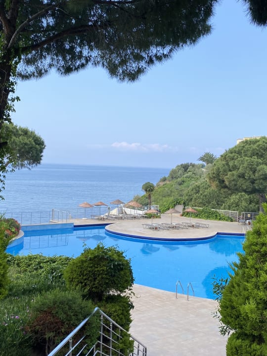 Pool Aria Claros Beach & Spa Resort