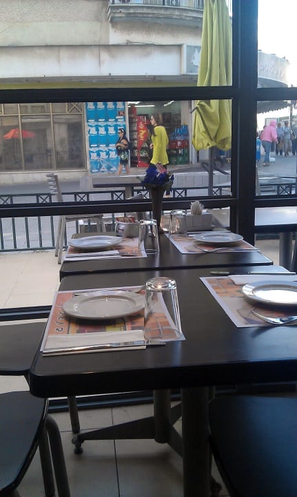 Frühstücksraum Art Gallery Hotel Haifa