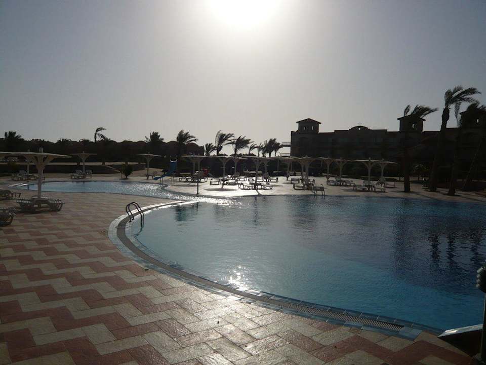 Anlage Pensée Royal Garden Beach Resort