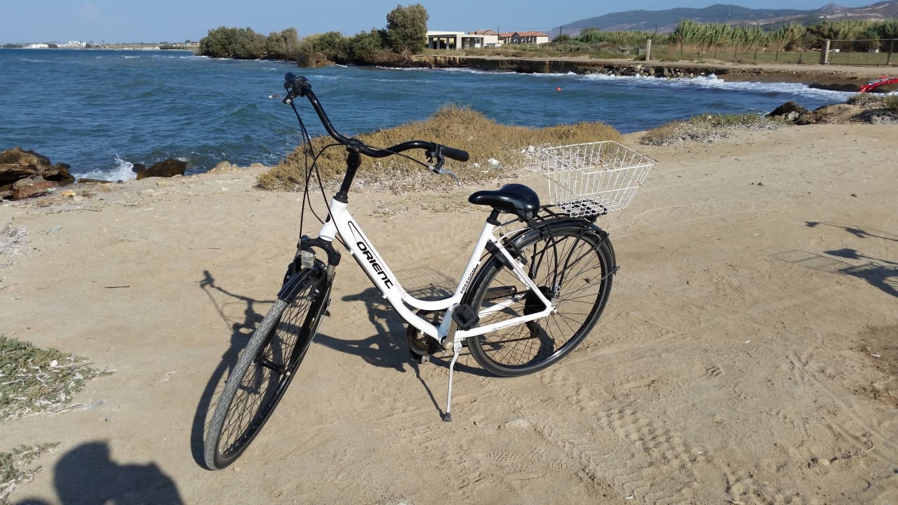 Velo vom Hotel Aeolos Beach Hotel