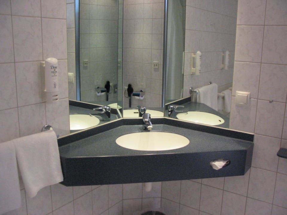 Waschbecken Holiday Inn Express Berlin City Center