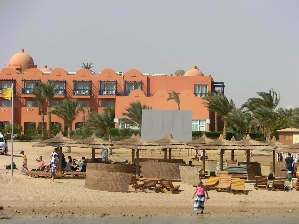 Außenansicht vom Hotel .... Titanic Beach Spa & Aqua Park