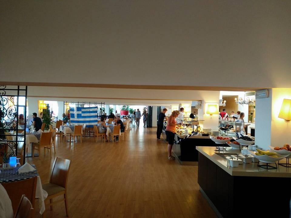 Restaurant TUI BLUE Oceanis Beach and Spa Resort