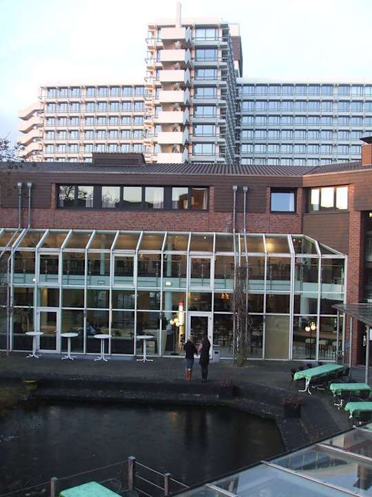 Gartenseite vom Hotel Gustav Stresemann Institut GSI Hotel Bonn