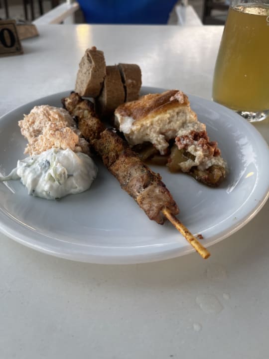 Gastro Costa Angela Seaside Resort