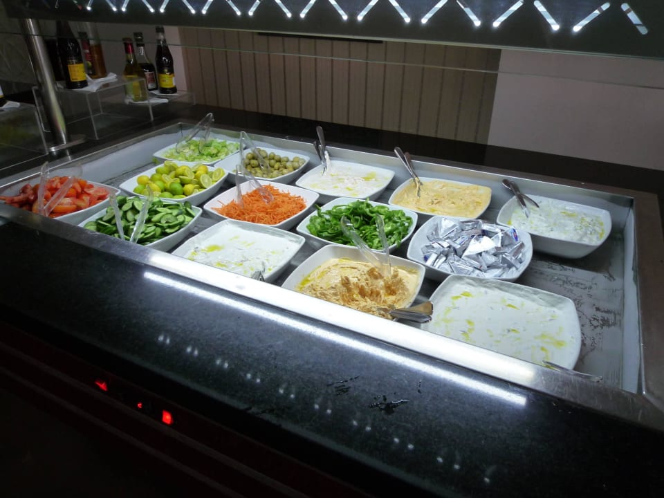 Buffet Beach Albatros Resort