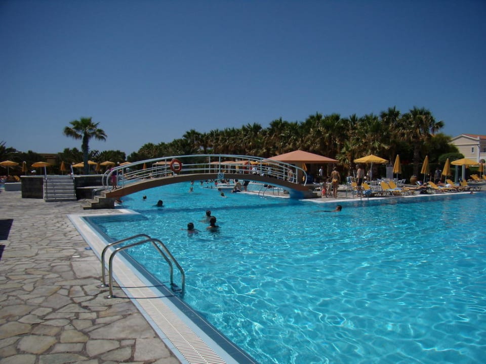 Pool Porto Bello Beach