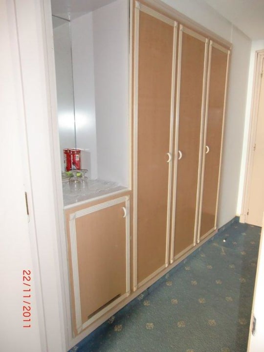 Schränke Hotel El Mouradi Djerba Menzel