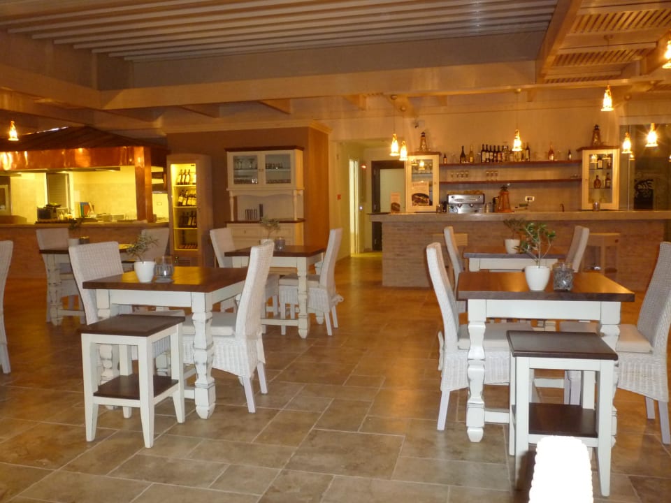 A la Carte Restaurant mit offener Küche Cactus Royal