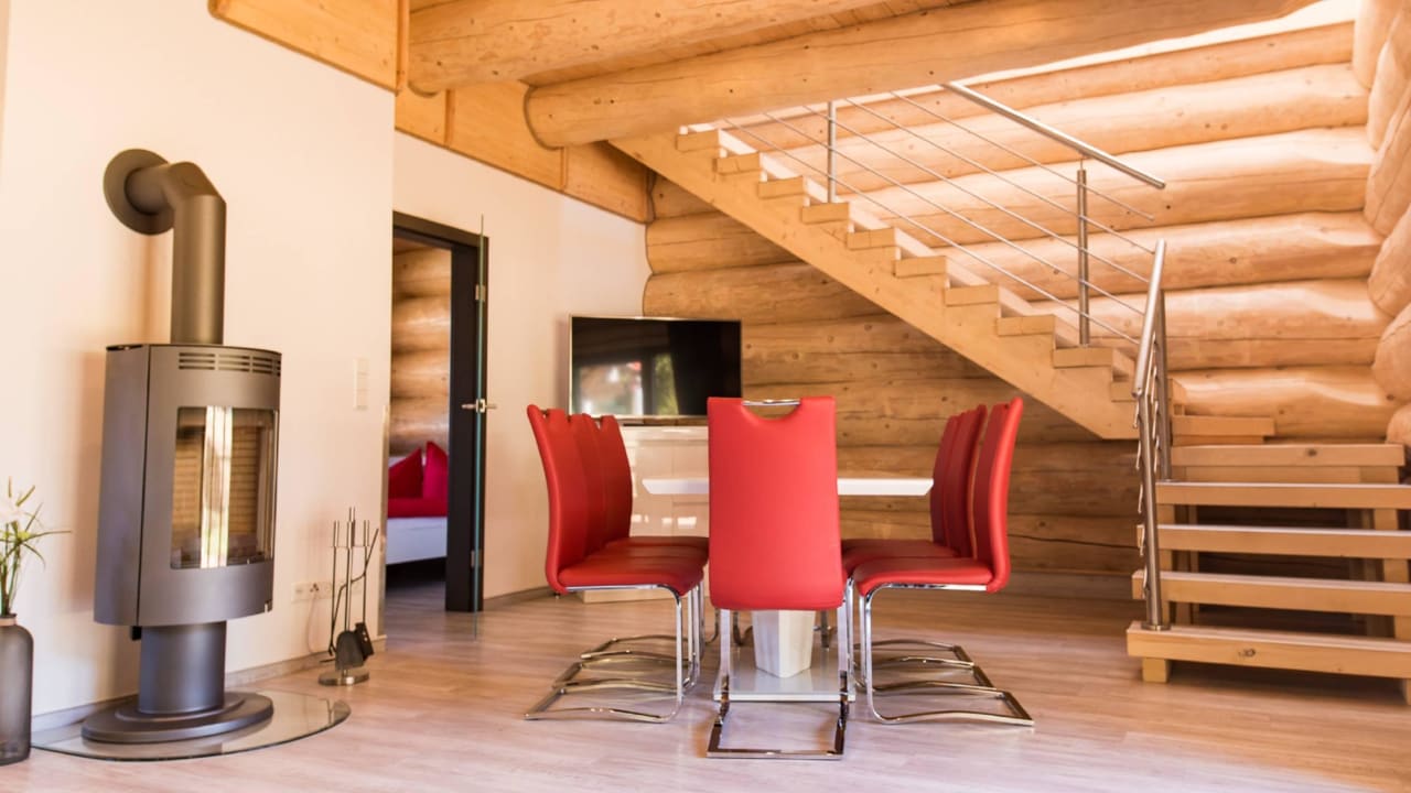 Chalet "Wald" Naturstammhaus und Appartements Zum Brockenbaecker