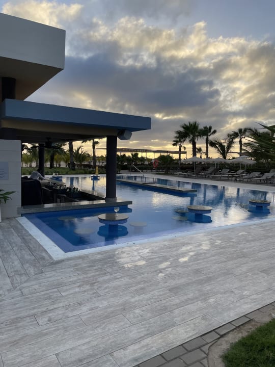 Pool Hotel Riu Palace Santa Maria