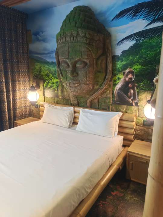 Zimmer Gardaland Adventure Hotel