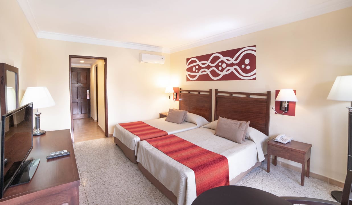 Zimmer Hotel Roc Barlovento