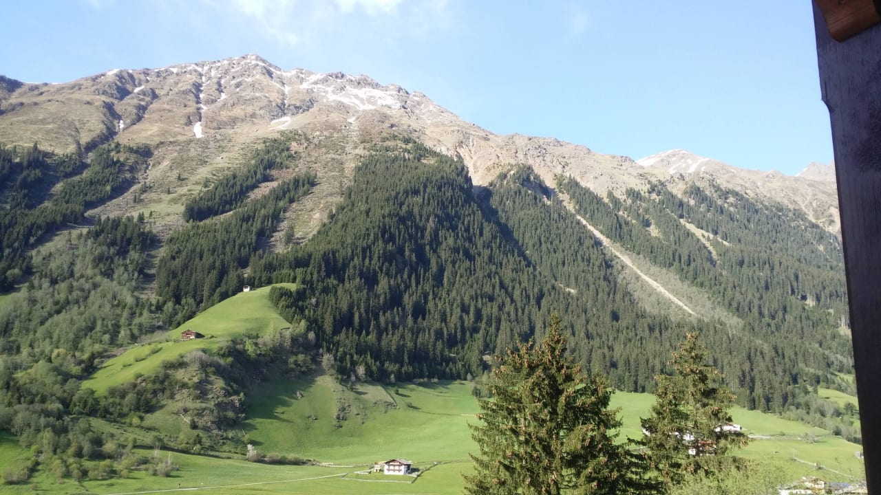 Traumaussicht von unserem Balkon Sonklarhof