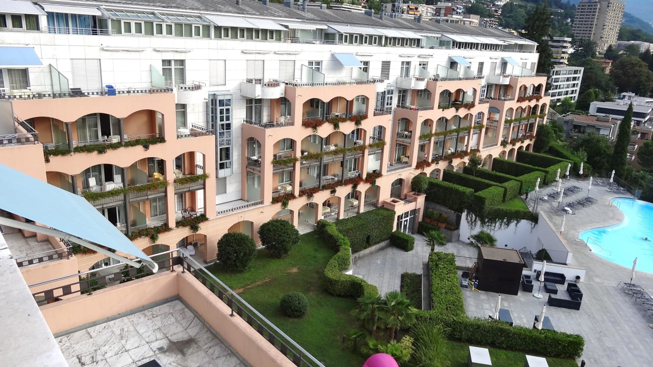 Residenz-Teil mit Pool Villa Sassa