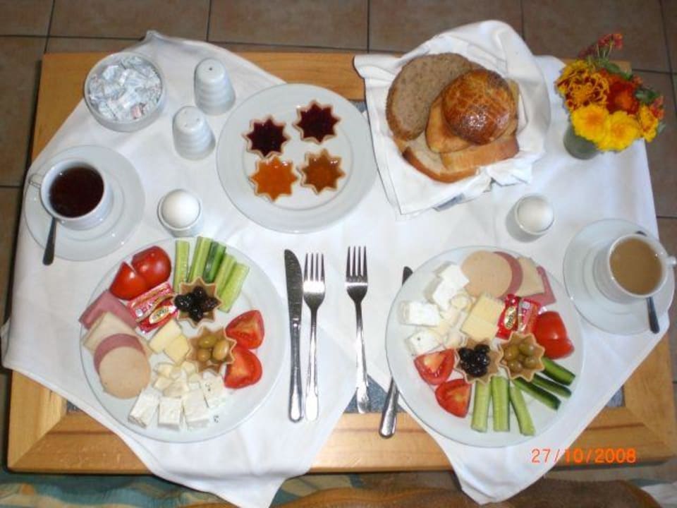 Frühstück im Zimmer  Asteria Family Resort Side