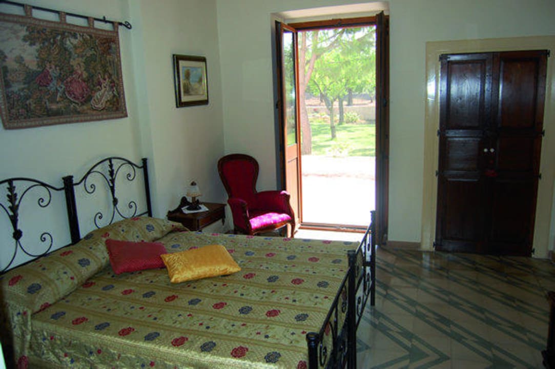 Matrimonial bedroom Bed & Breakfast Masseria Cesarina