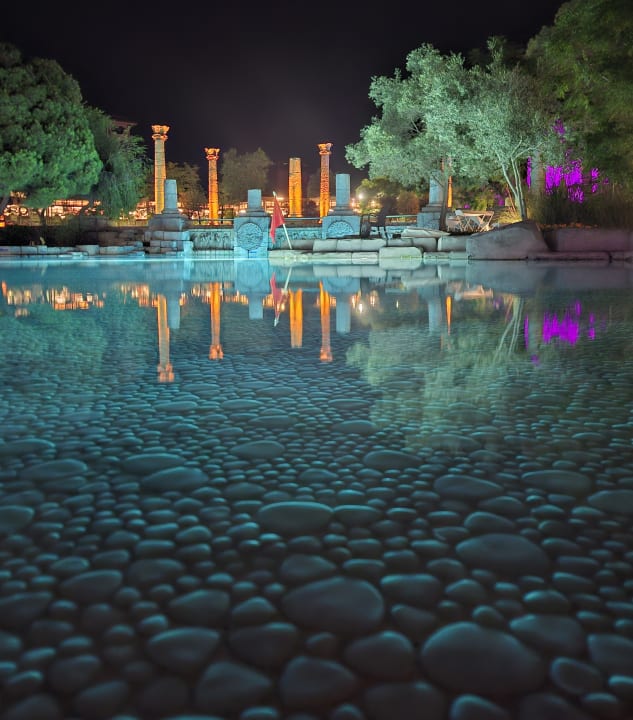 Pool Xanadu Resort Hotel