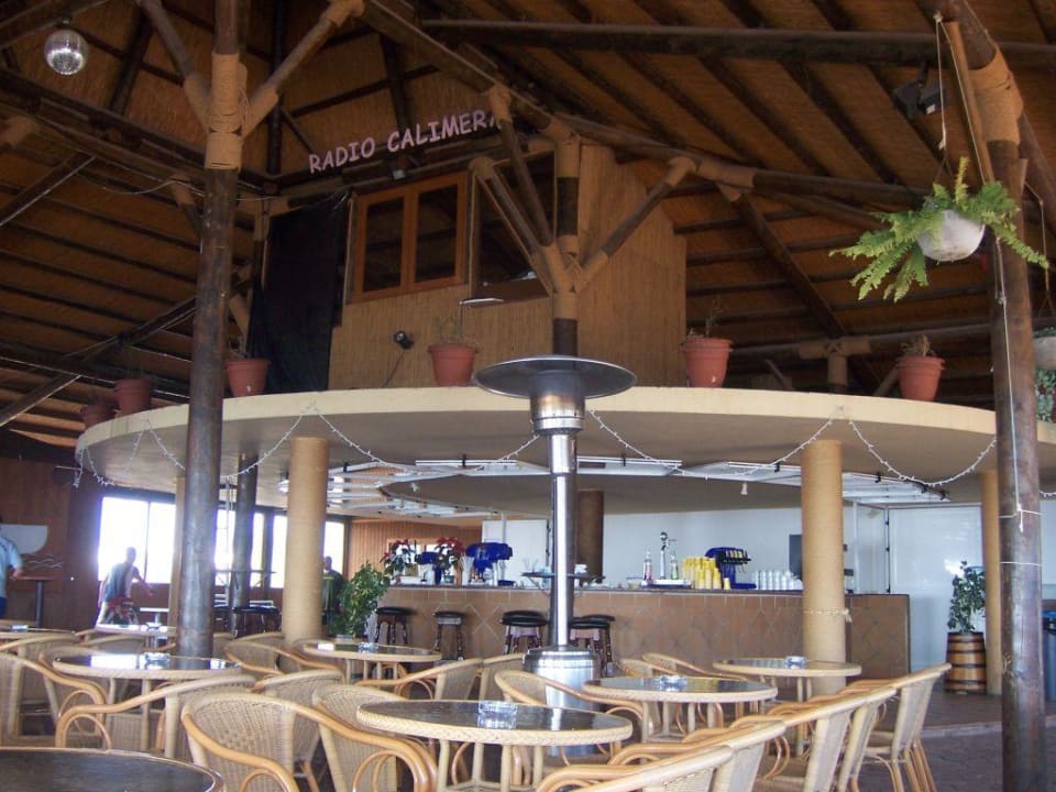 Die Poolbar von Innen SBH Hotel Royal Monica