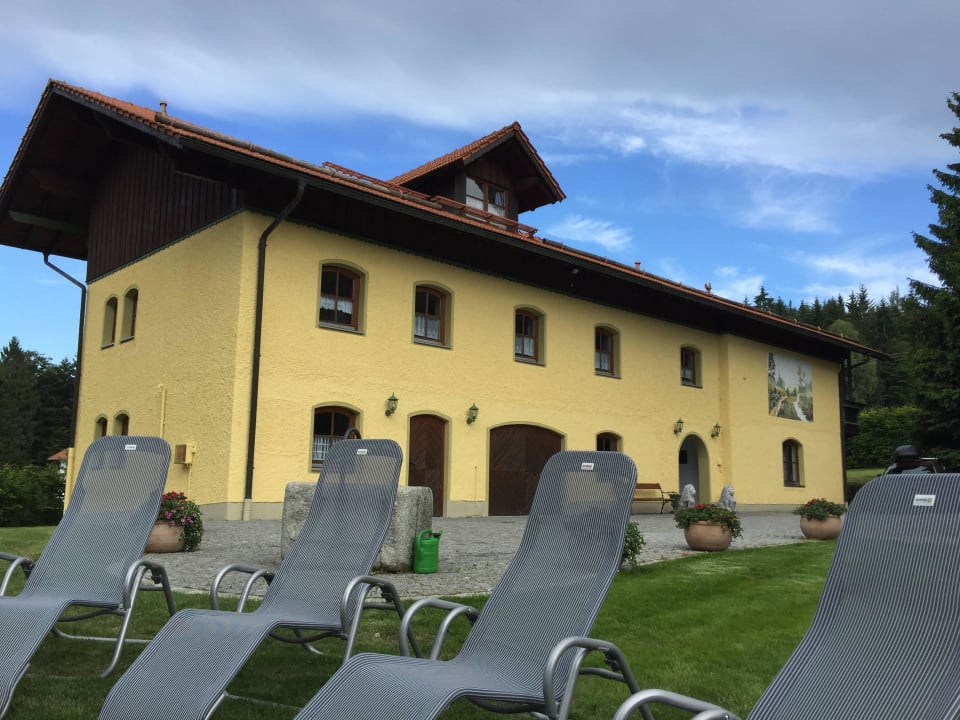 Blick auf das Haus Gruppenferienhaus Landhaus St.Oswald
