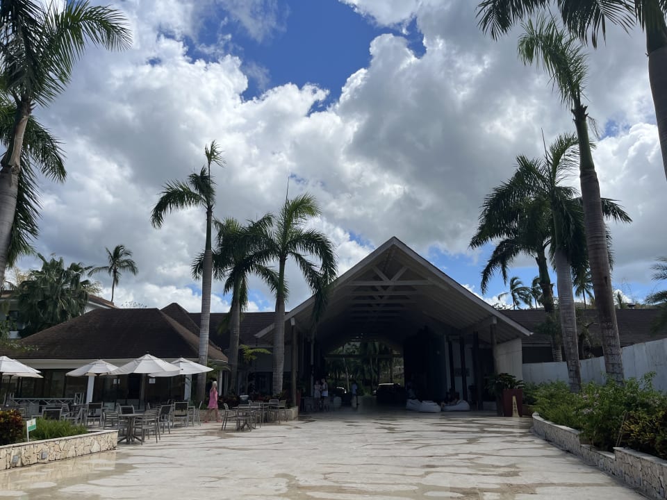 Außenansicht Viva V Samana by Wyndham – Adults Only