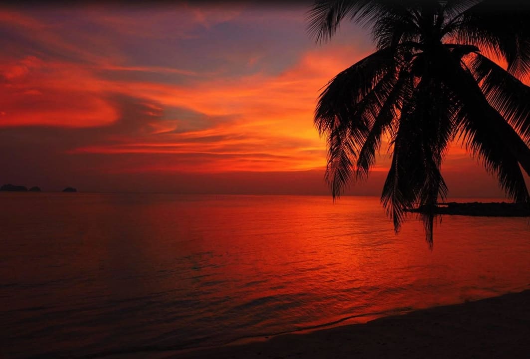 All year round stunning sunsets Sibaja Palms Sunset Beach Luxury Villas