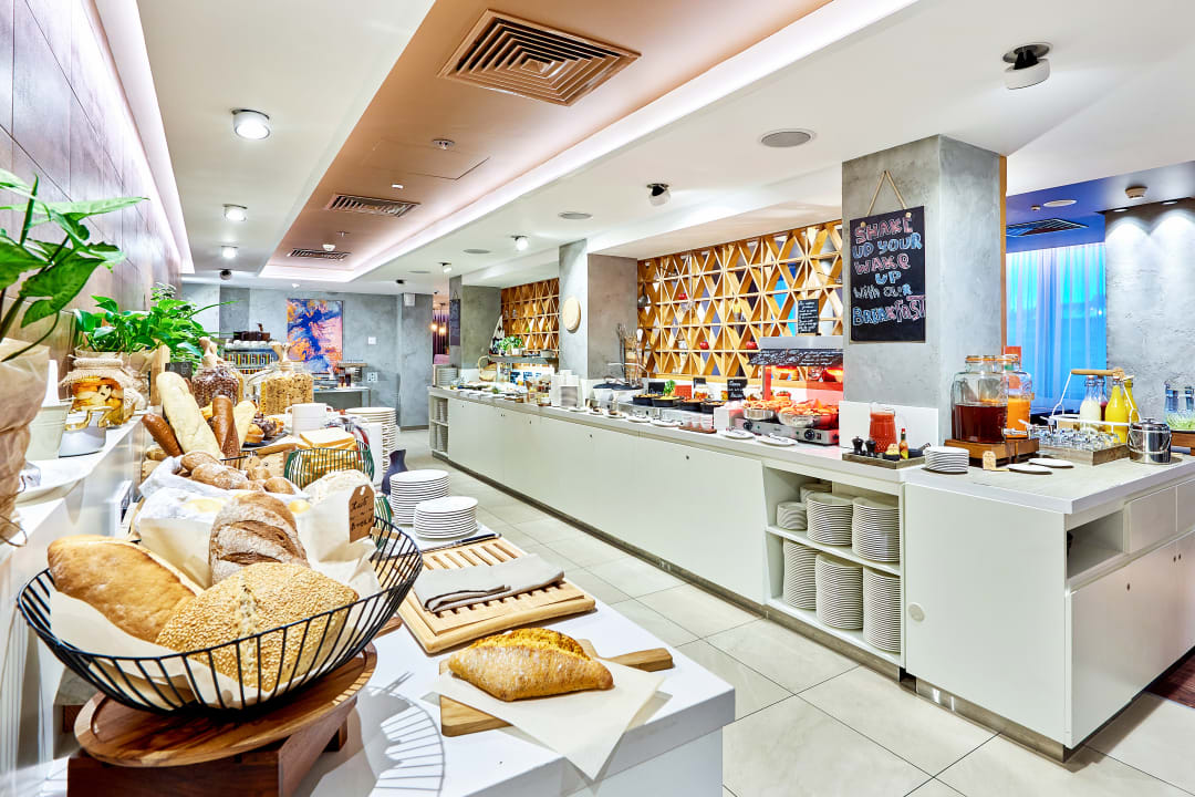 Gastro Park Inn by Radisson Kyiv Troyitska