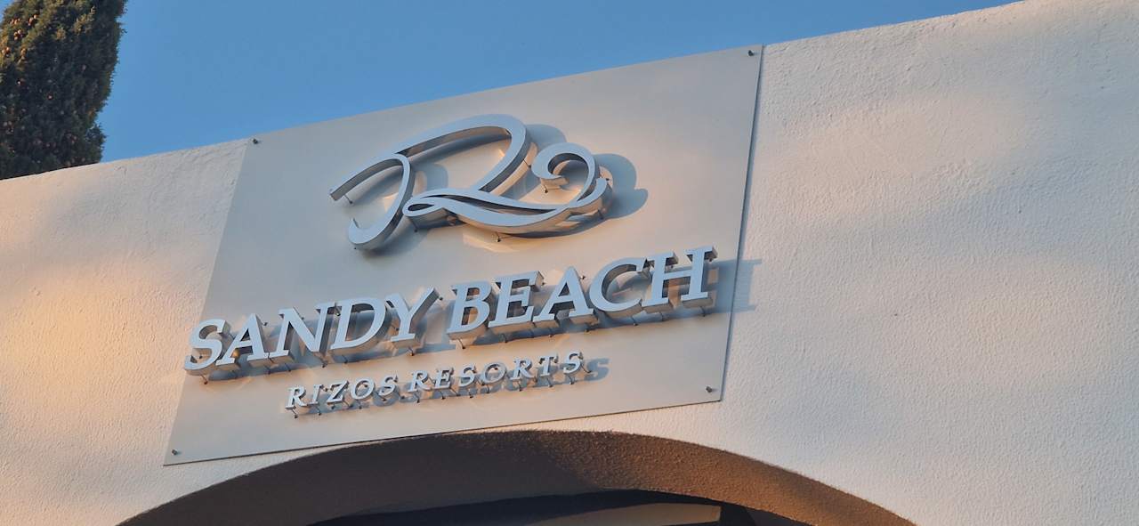 Außenansicht Sandy Villas Resort