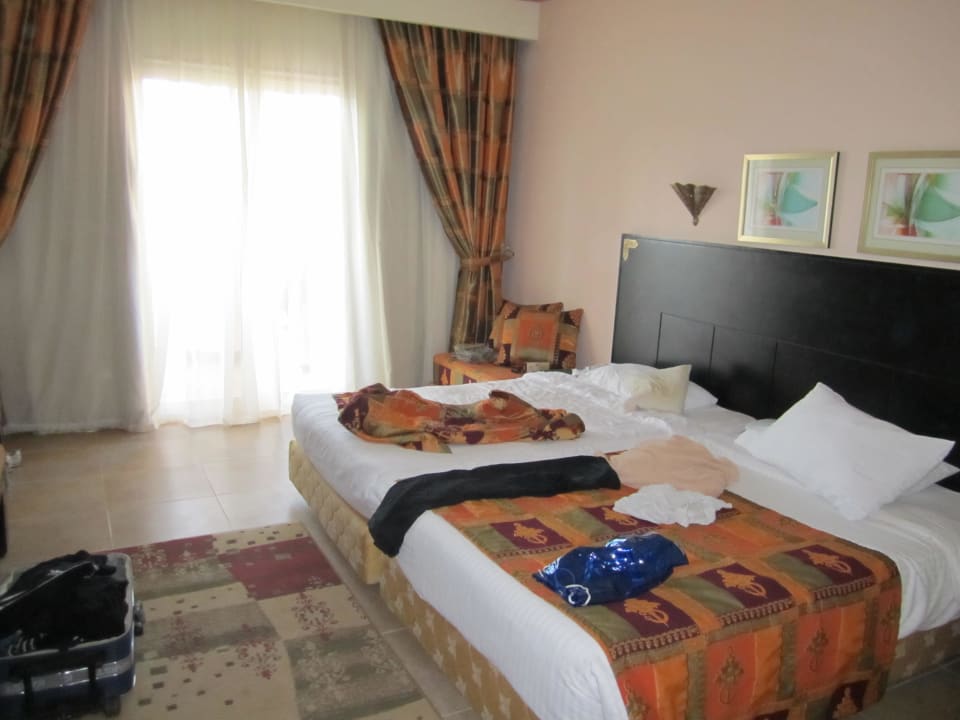 Riesenbett Pickalbatros Palace Resort