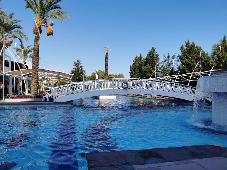 Pool Crystal De Luxe Comfort Collection