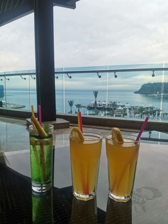 Gastro Granada Luxury Okurcalar