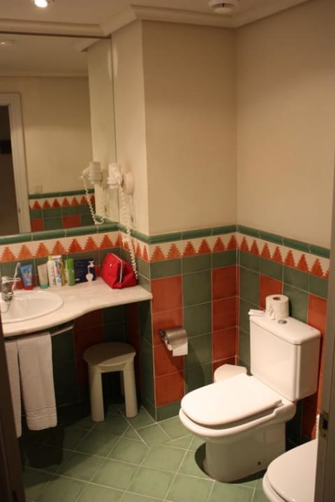 Badezimmer H10 Costa Adeje Palace