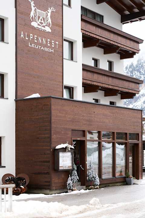Außenansicht Hotel Alpennest