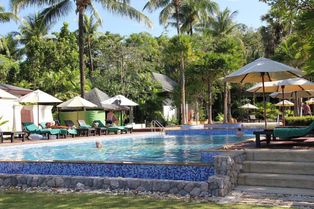 Infinity-Pool La Flora Khao Lak