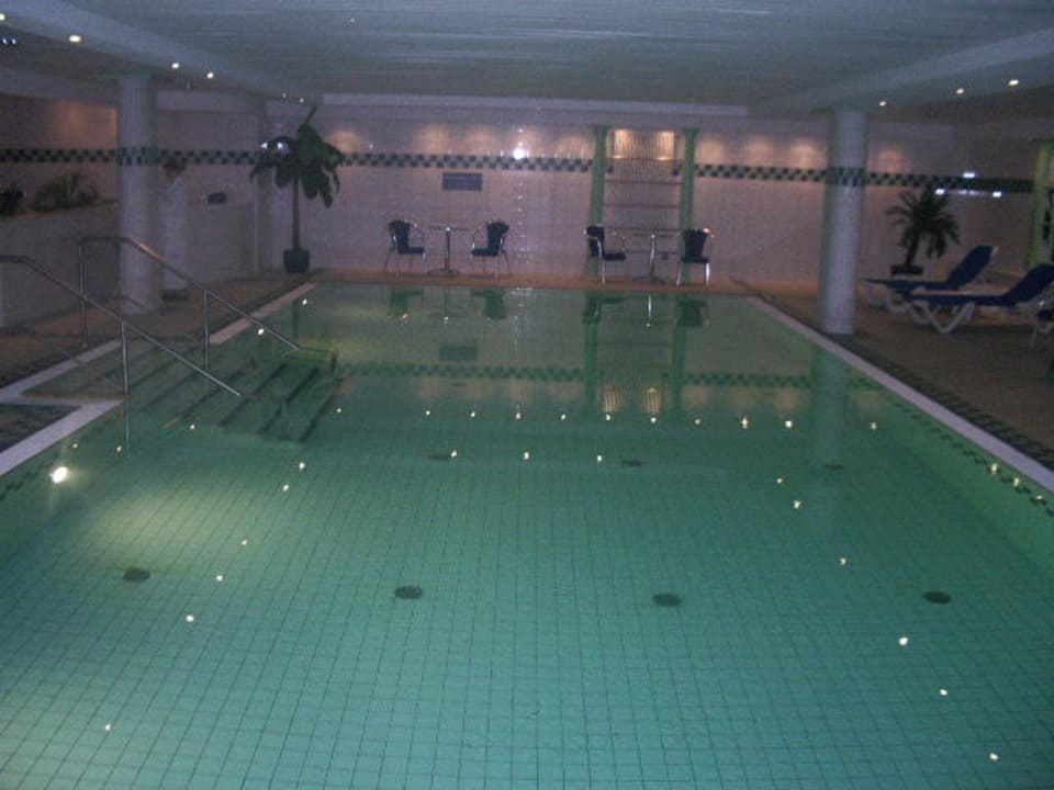 Pool Hotel Aquamarin