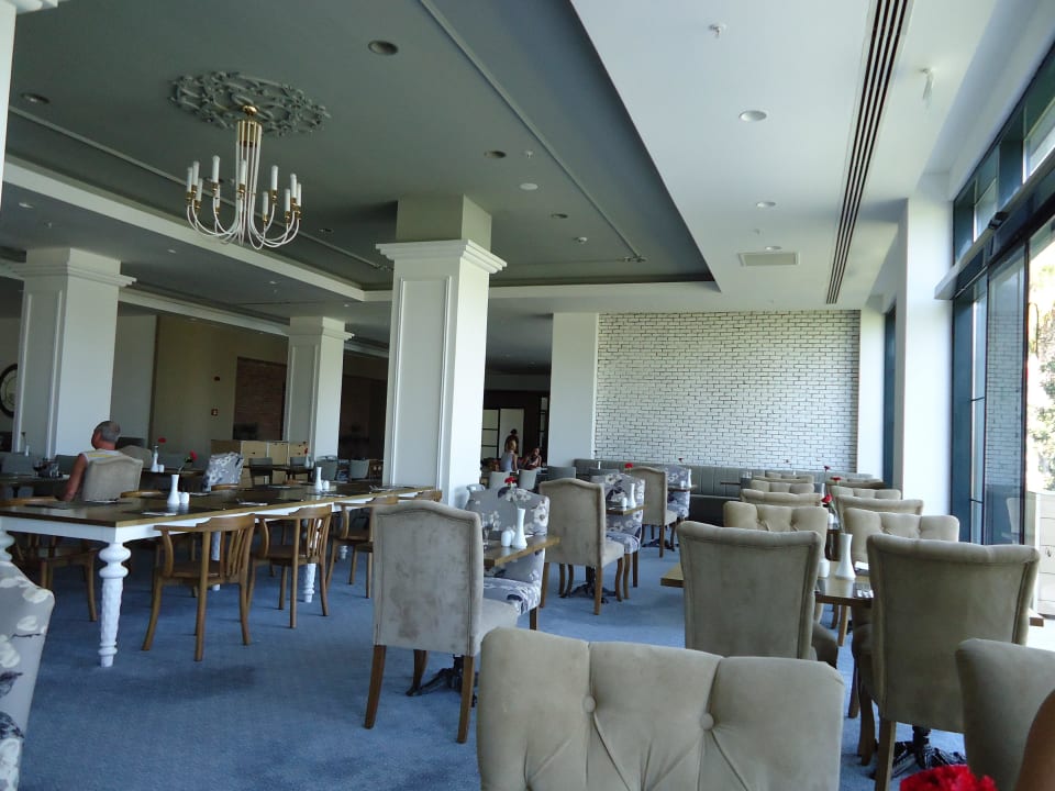 Lobby IC Hotels Santai Family Resort