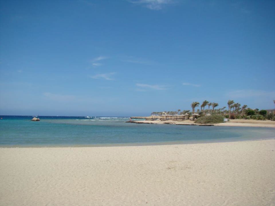 Brayka Bay - rechtr Strandabschnitt Brayka Bay Resort